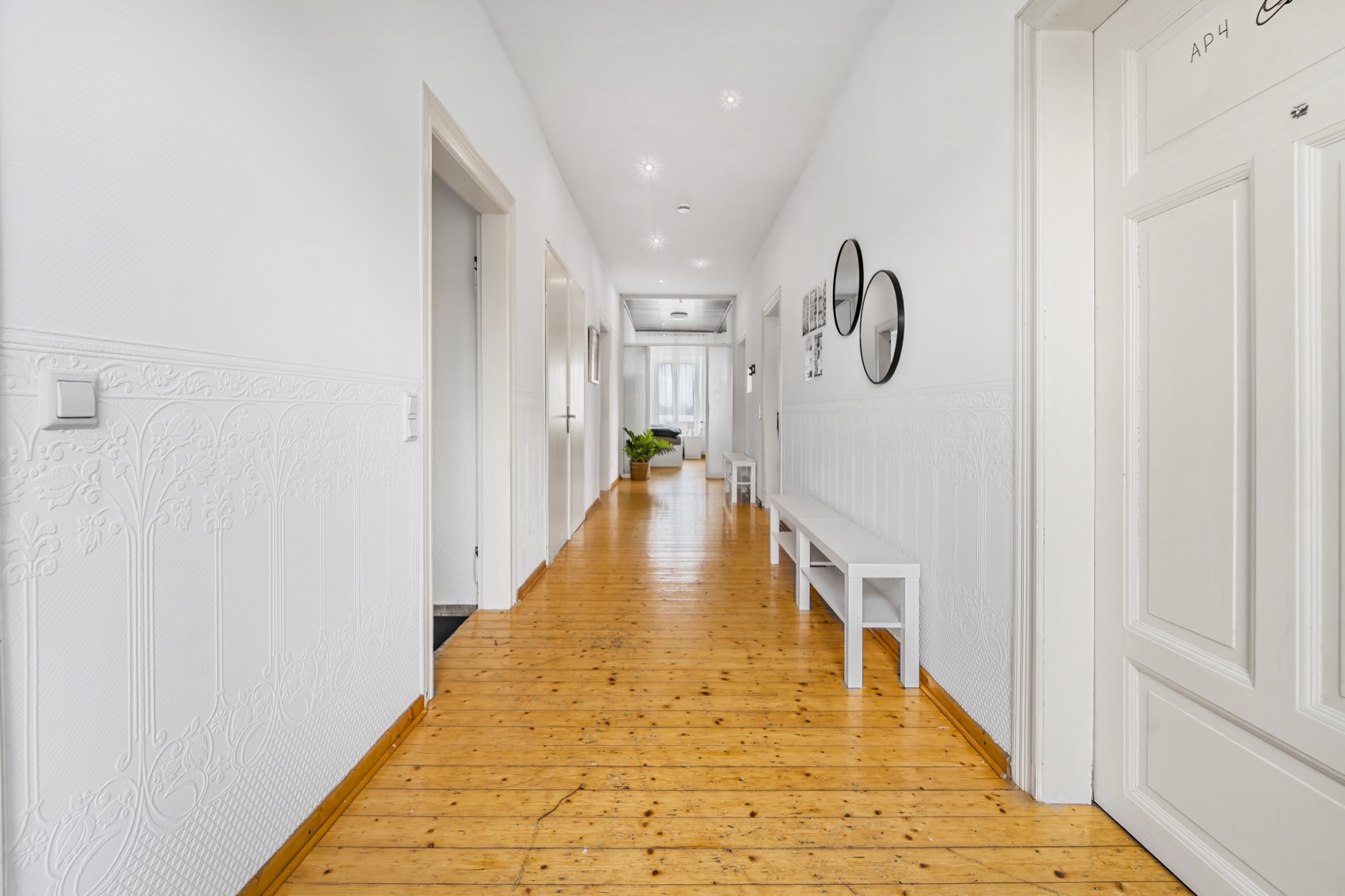 Betreiberwohnung – Flur